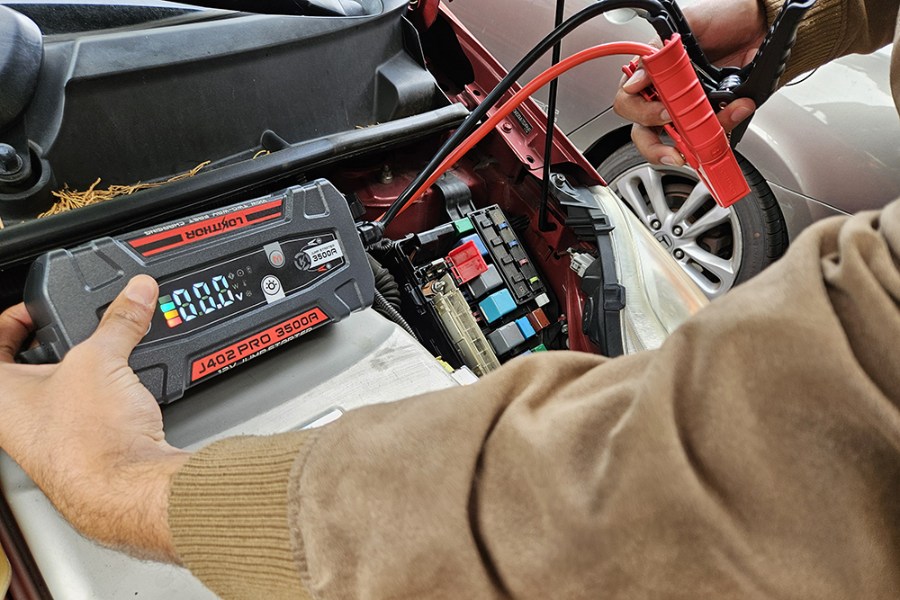 Picture of Lokithor J402 PRO 3500A Jump Start Kit